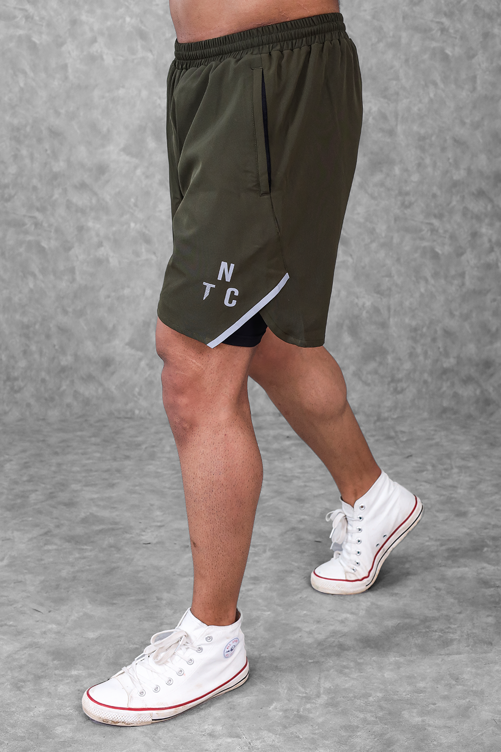 Critical performance Shorts 7 Inch  - Olive