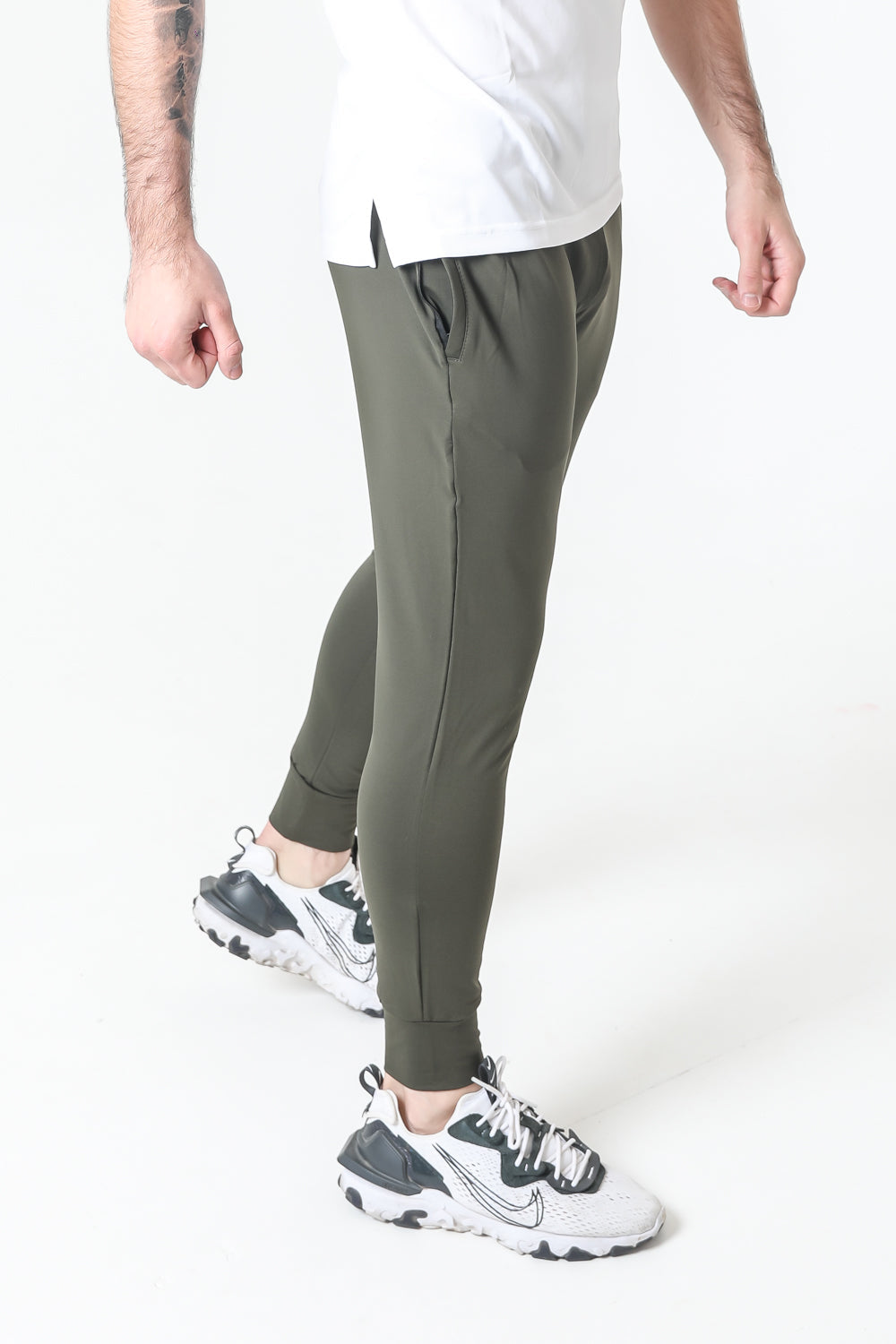 Kryjer X NTC Essential Jogger - Olive